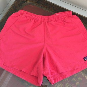 Patagonia Baggies Women's Size Extra Small XS Coral Pink Shorts